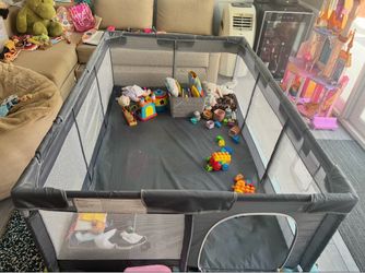 Large playpen