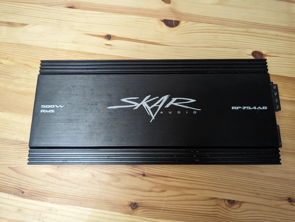 Various Car Amplifiers: Skar | Alpine | Kenwood | Infinity 