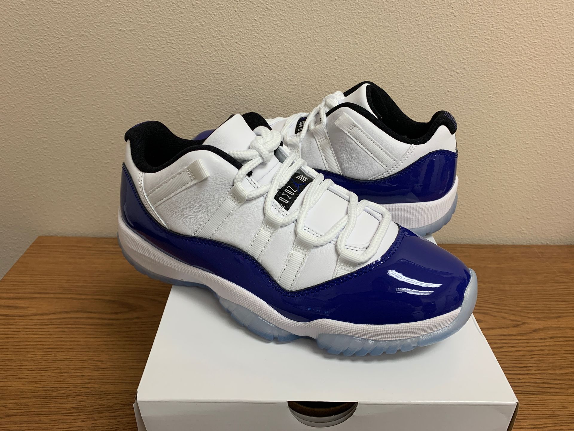 Air Jordan 11 Retro Low “Concord Sketch”