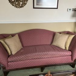 7 Foot Camelback Couch -Very Comfortable 