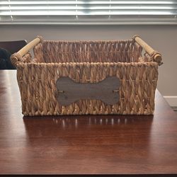Dog Crate Basket For Toys And Blankets