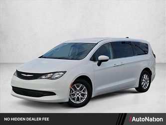 2022 Chrysler Voyager