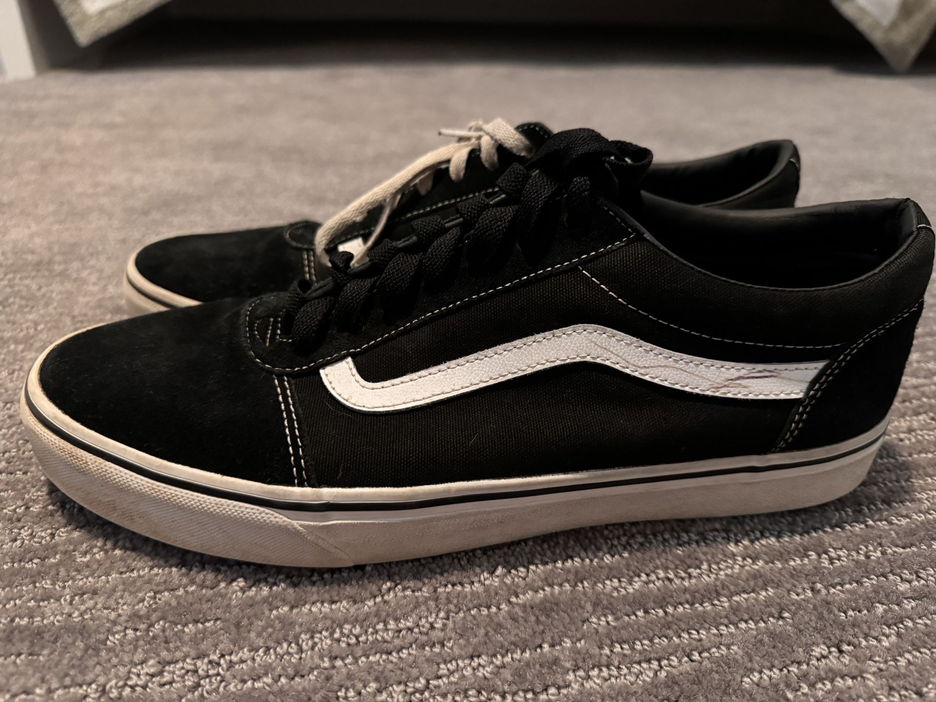 VANS men’s Size 12