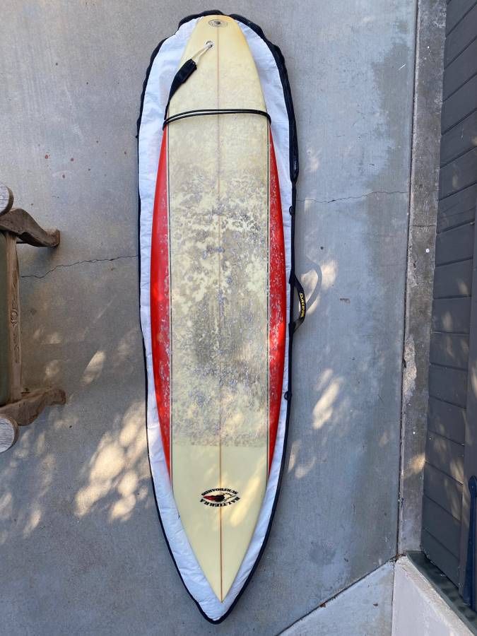 Custom 6' 11" Baltierra surfboard