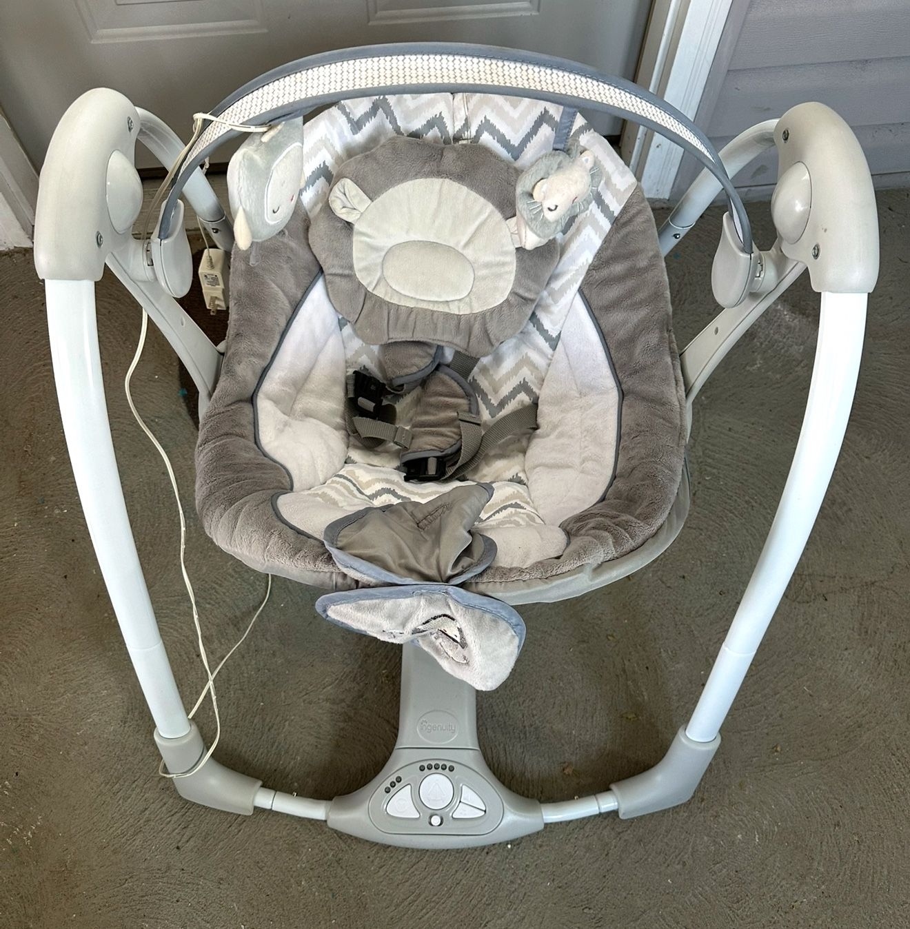 Ingenuity Baby Swing