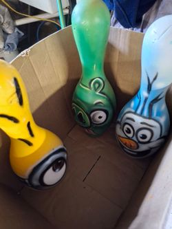 Bowling pins