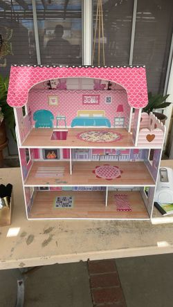doll house