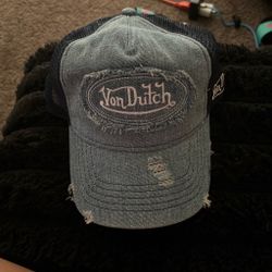 Von Dutch hats
