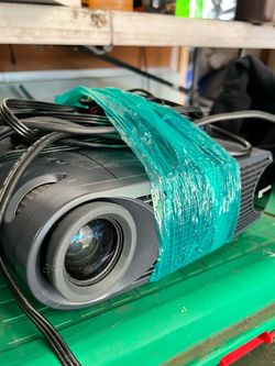 Boxlight Projector