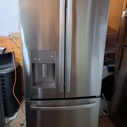 GE Refrigerator 17.5 Cu. Ft. Stainless Steel French Door