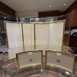 Title: Set of 4 Curved Acrylic & Gold Photo Frames (Brand New)