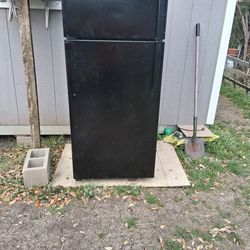 Black  fridge