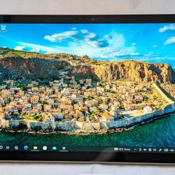 NICE MICROSOFT SURFACE PRO 5 WINDOWS TABLET i5 Processor 8GB RAM WINDOWS 10 PRO