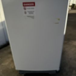 Fisherbrand Isotemp Value Refrigerator