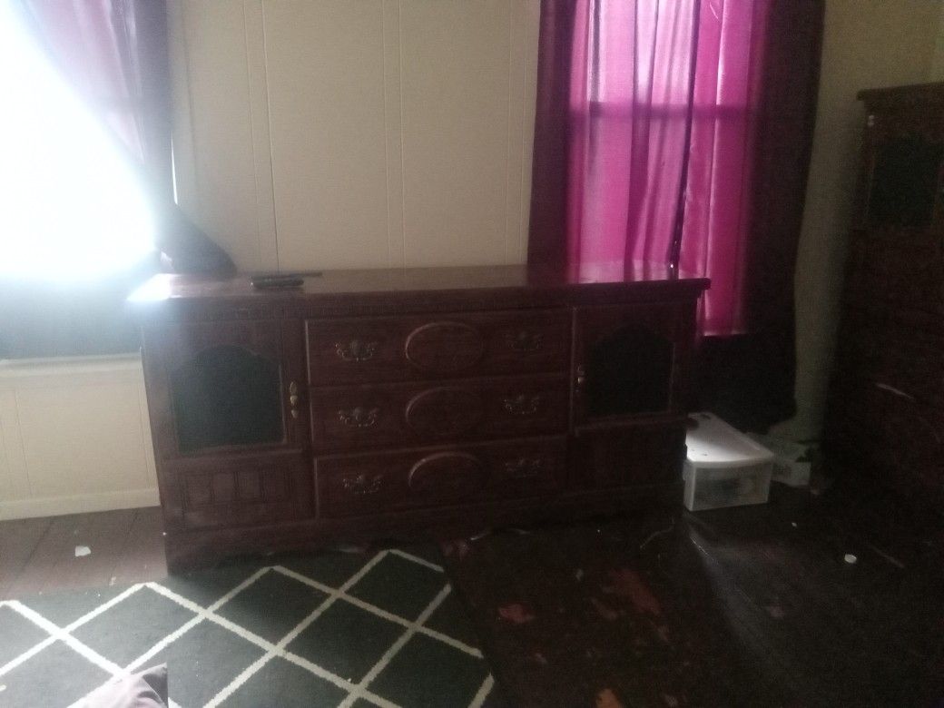 Full Bed Room Set W Free Night Stand