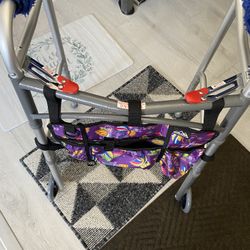 Medical Walker barely used and never outside drive brand