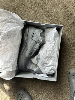 Size 14 Paris Wet cements