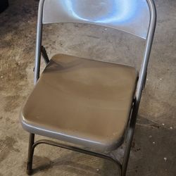 4 Metal Folding Chairs Brown 