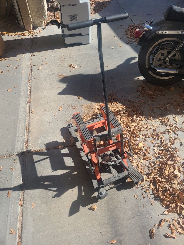 Power zone 1700 Lb Motorcycle Jack