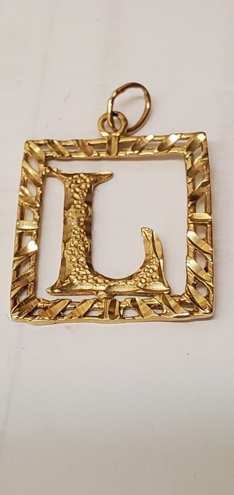 14karat Gold Initial L Pendant