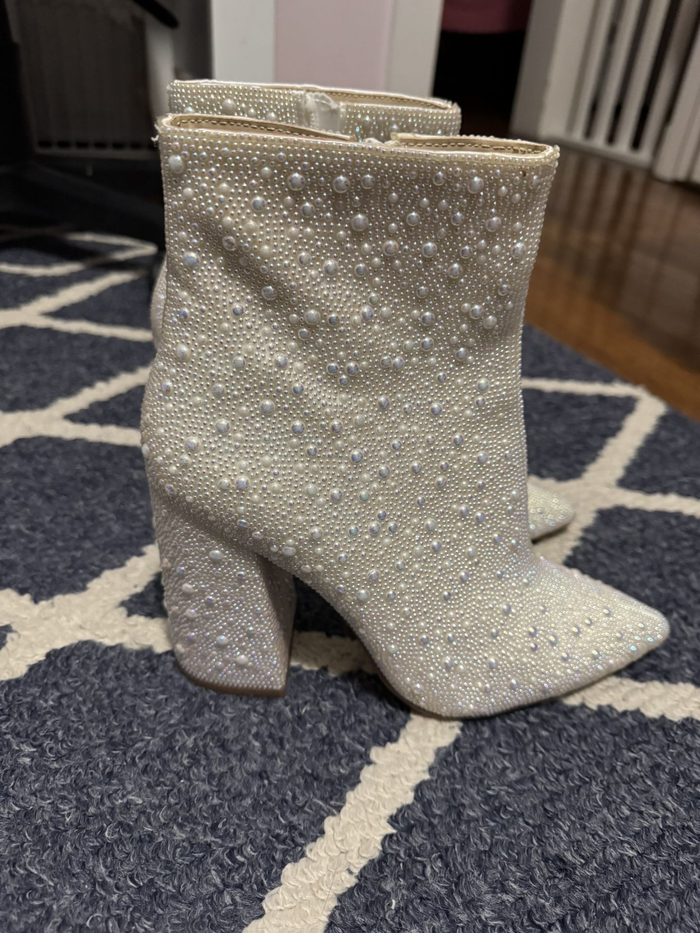 Steve M. Boots - New