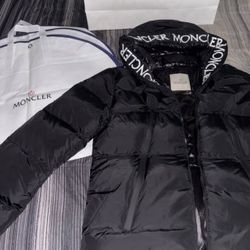 Monclear Puffer Jacket Need Gone Size S,M