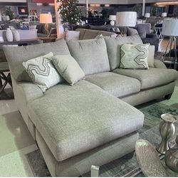 Alexvale Sofa With Floating Ottoman Chaise ✨ Living Room ✨ Brand New ✨ Fast Delivery 🚚 