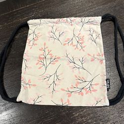 *UPDATED* PRICE REDUCED * Drawstring bag