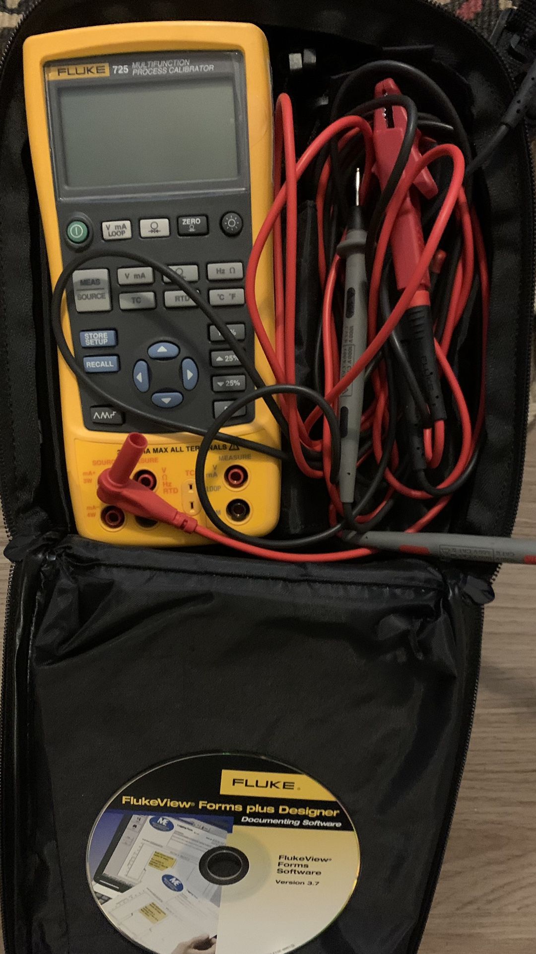 Fluke 725