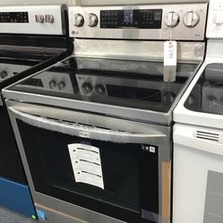 New Scratch And Dent LG 5 Burner Glass Top Stainless Steel Range. 1 Year Warranty 