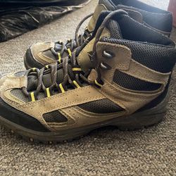 Child Size Hiking Boots