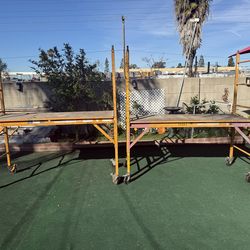 Perry Rolling Scaffold Set w/ Casters & Decks – Drywall / Construction