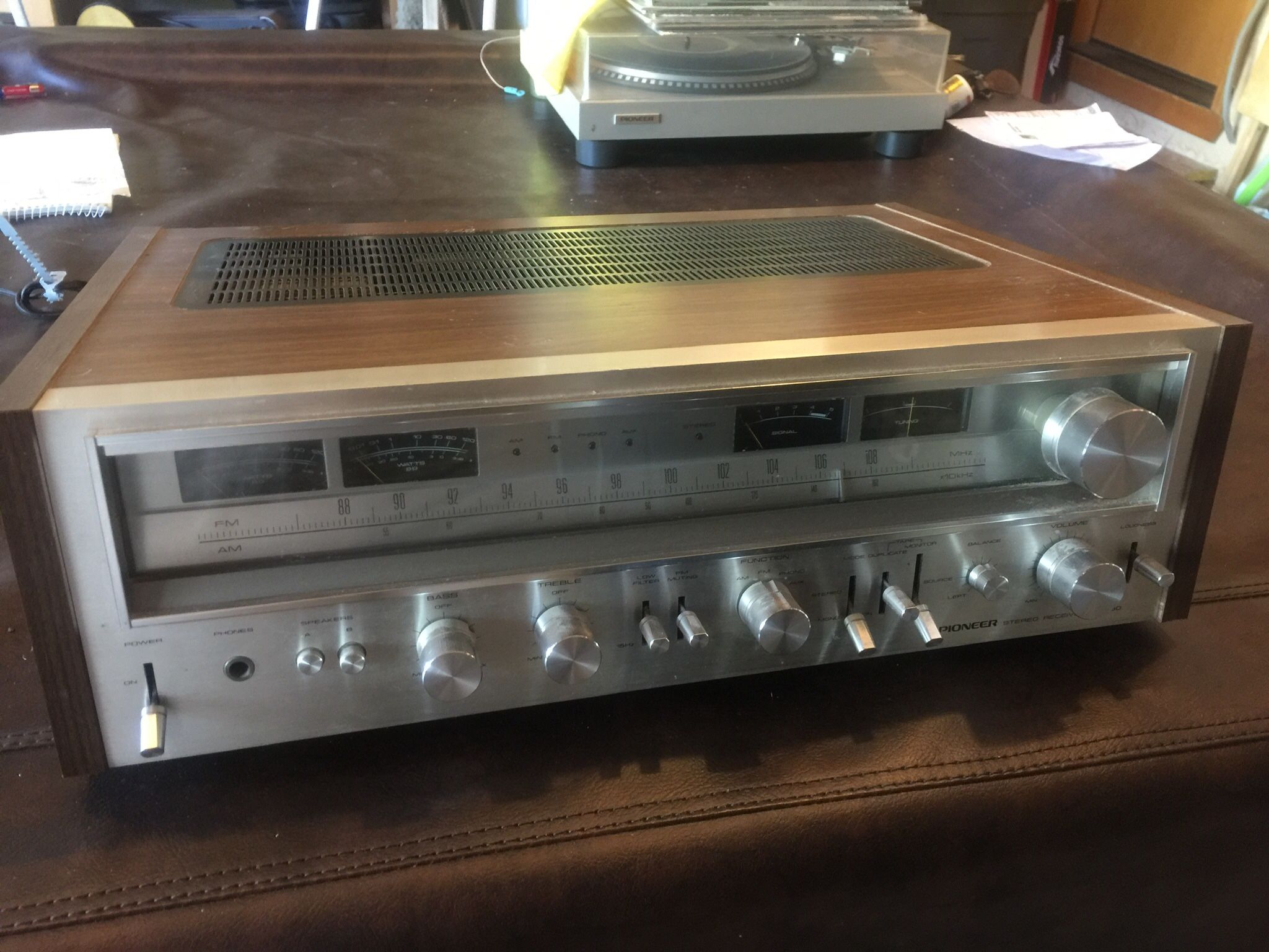 Pioneer SX-880 Receiver. Rare & In excellent condition. From Original Owner