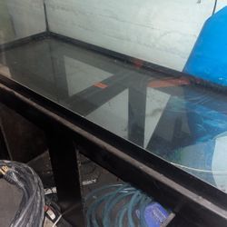 75 Gallons Fish Tank  With Tank Stand 280$ 
