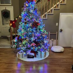 Happy New Year OBO 7.5 Foot Christmas Tree (Serious Inquiries Please )