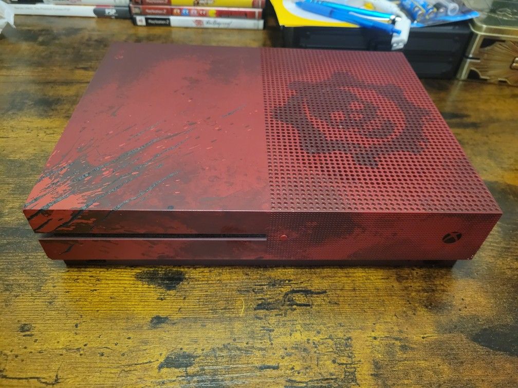 Xbox One S Gears Of War Edition