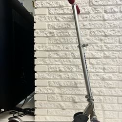 Razor Scooter Red Foldable Adjustable Brakes