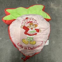 Strawberry Shortcake Sleeping Bag And Doll