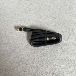 Top brand “Monster” SV1-RG6 Standard Linear Bandwidth 75ohm Video/Satellite cable. 24K Gold plated. New. Still in original factory packaging. Often us