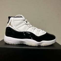 Jordan 11s Size 10m 189$ Obo 