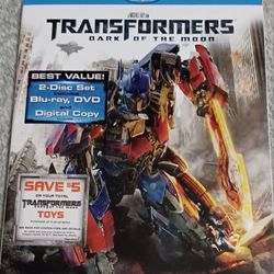 Transformers Dark Of The Moon Blur Ray DVD Brand New Movie Block Buster Show