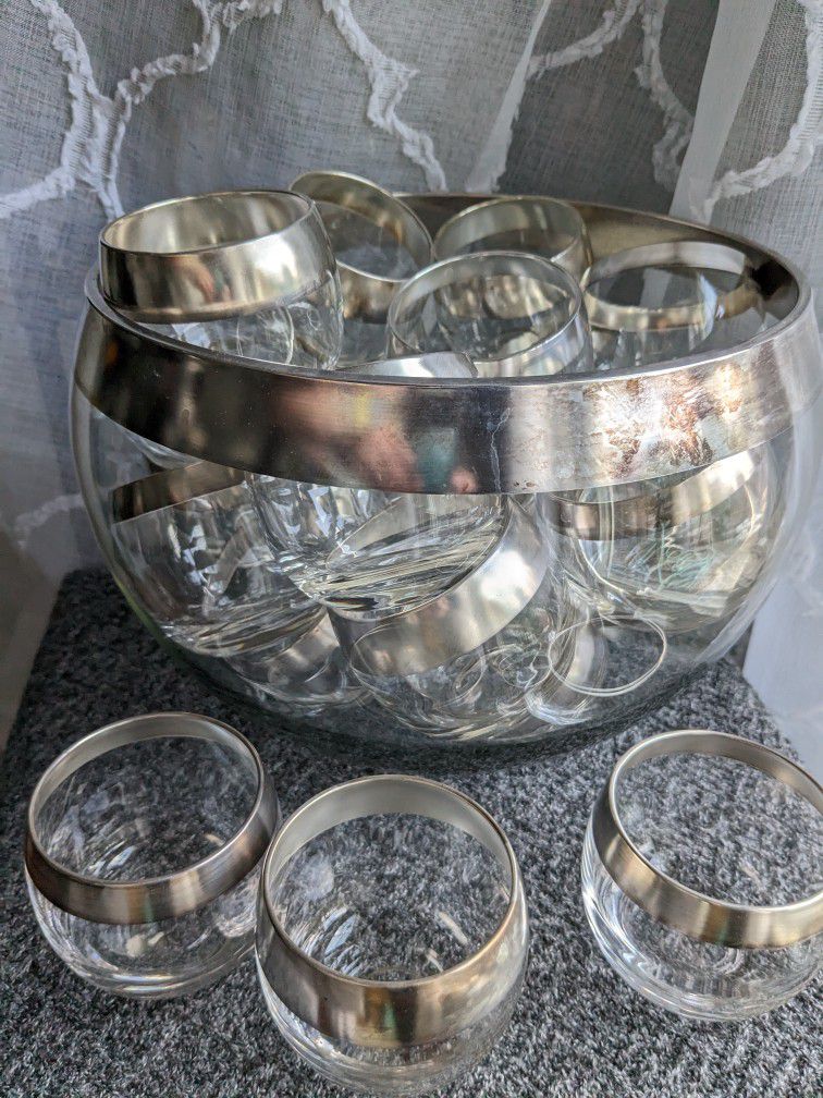 Mid century Punch Powl W 25+ Glasses-silverplate Rims