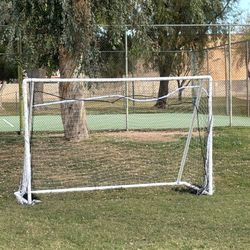 Soccer goal