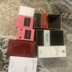 Women’s Perfume And Men’s Cologne 