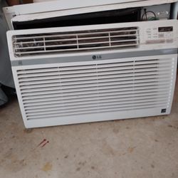 LG Window Unit AC