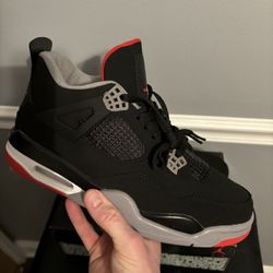 Jordan 4 Bred Size 10 Men’s Sneakers