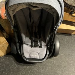 Nuna Kids Stroller 