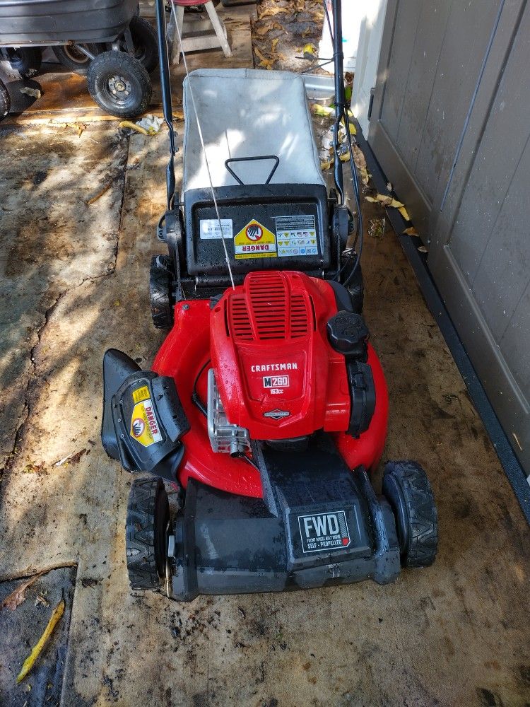 Craftsman Shelf Propelled Lawn Mower