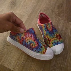 Girls Skechers Size 10