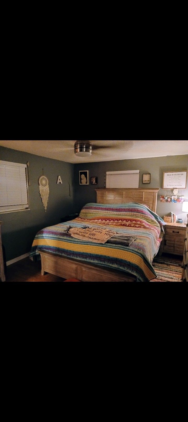 Farmhouse Rustic Queen Bed frame